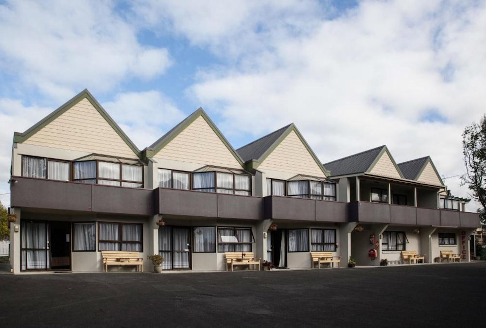 Hotel Pembrooke Motor Lodge