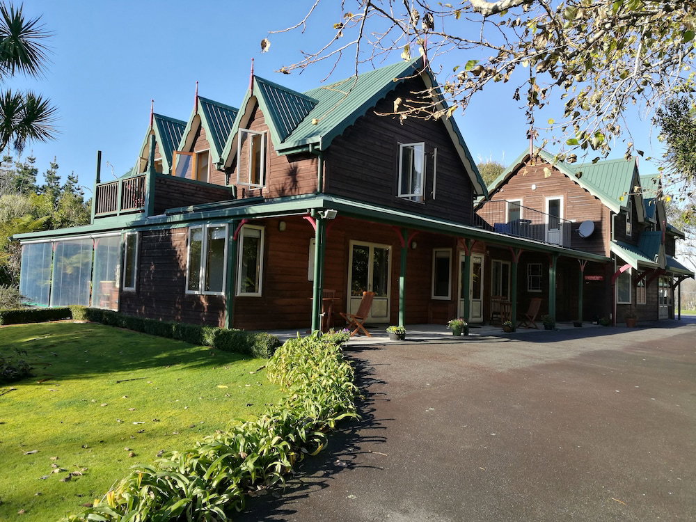 Hotel Awatuna Homestead
