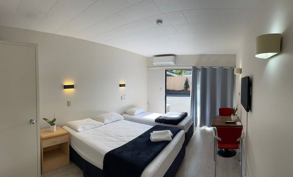 Hotel Rayland Epsom Motel