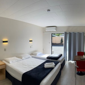 Hotel Rayland Epsom Motel cazare Epsom