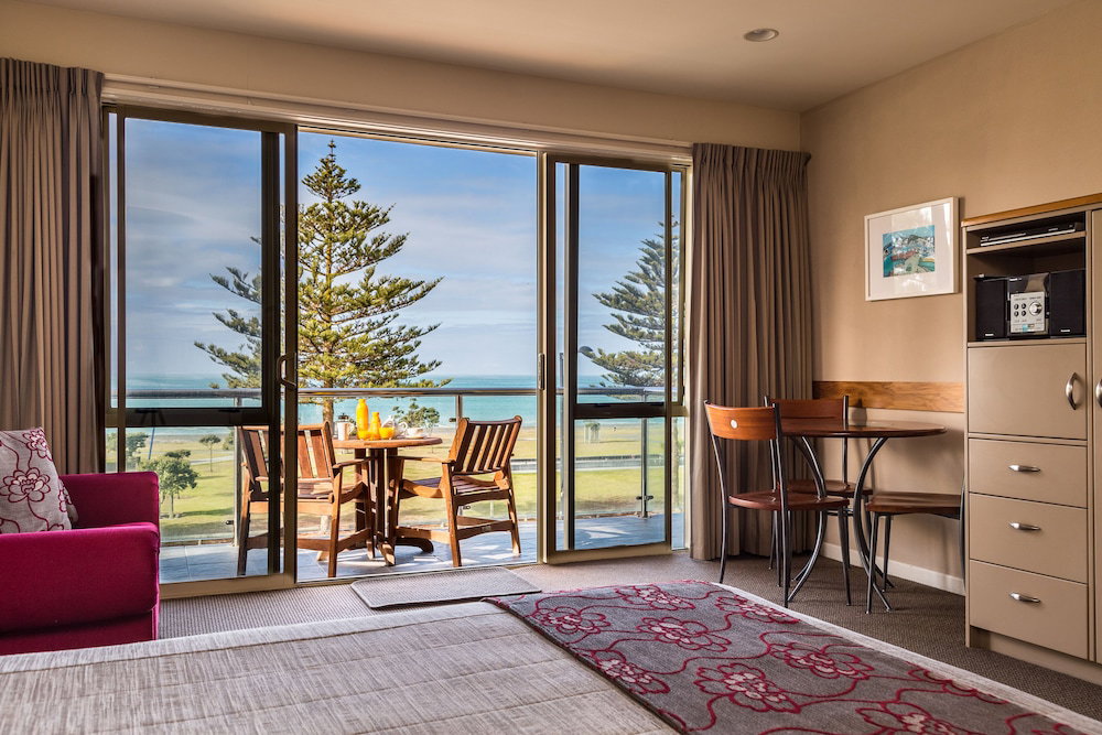 Hotel Pebble Beach Motor Inn