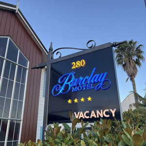Hotel Barclay Motel cazare Hamilton West