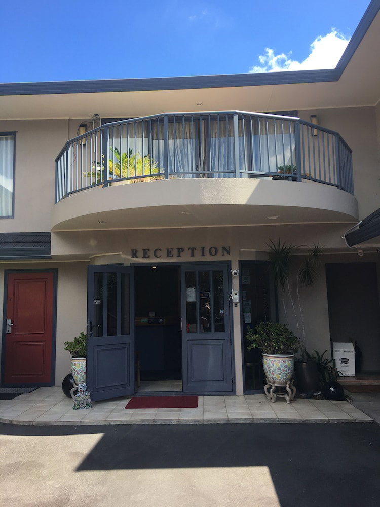 Hotel Cornwall Park Motor Inn