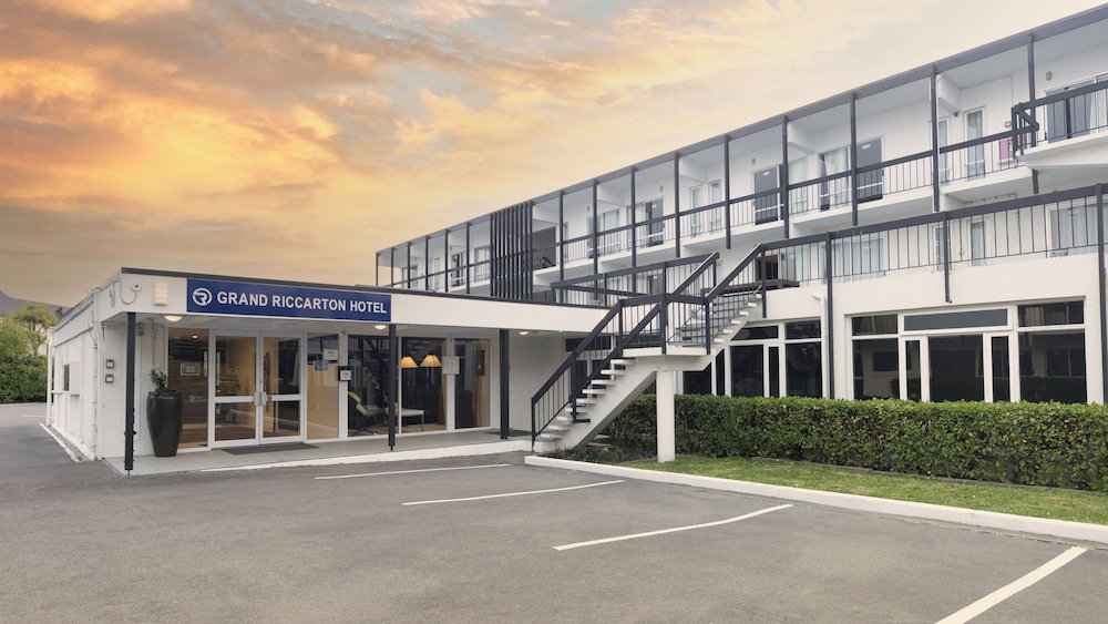 Hotel Grand Riccarton Hotel