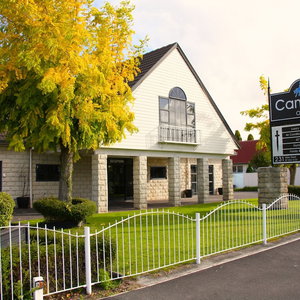 Hotel Camelot On Ulster cazare Hamilton West