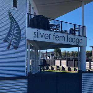 Hotel Silver Fern Lodge cazare Taupo