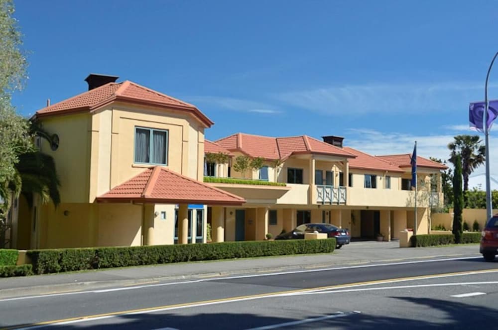 Hotel Tuscany Gardens Motor Lodge