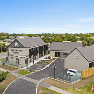 Hotel Brookside Motel cazare Rolleston