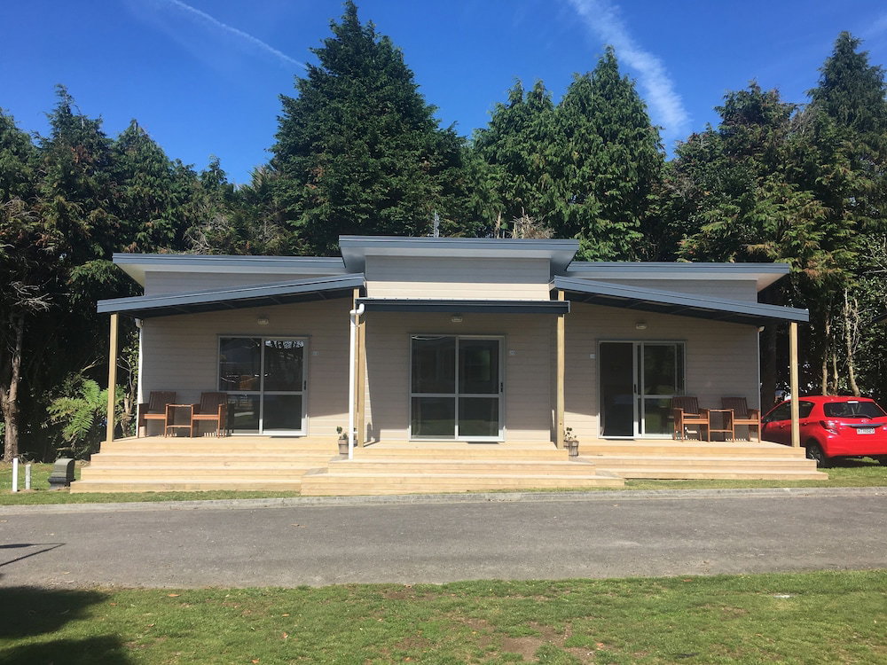 Hotel Stratford Motel & Holiday Park