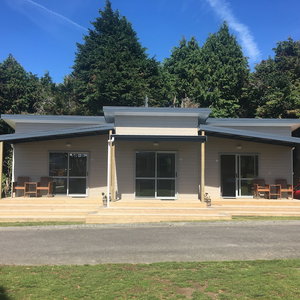 Hotel Stratford Motel & Holiday Park cazare Stratford