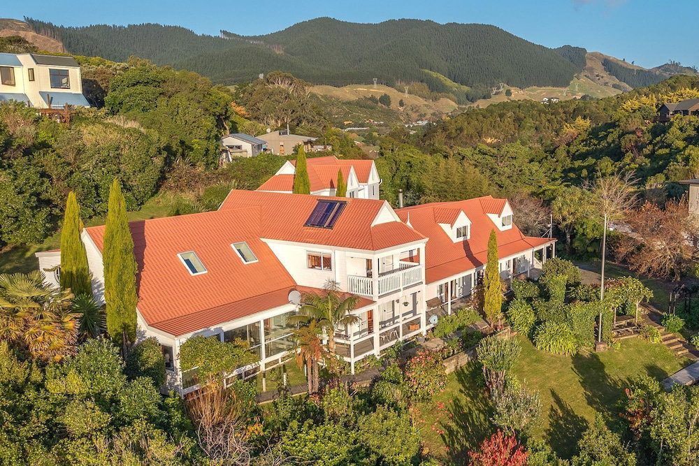 Hotel Cherry Villa