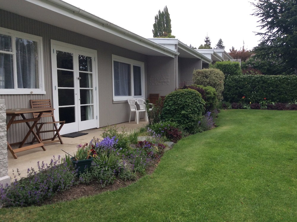 Hotel Alexandra Garden Court Motel