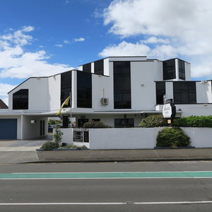 Hotel Shadzz Motel & Conference Centre cazare West End