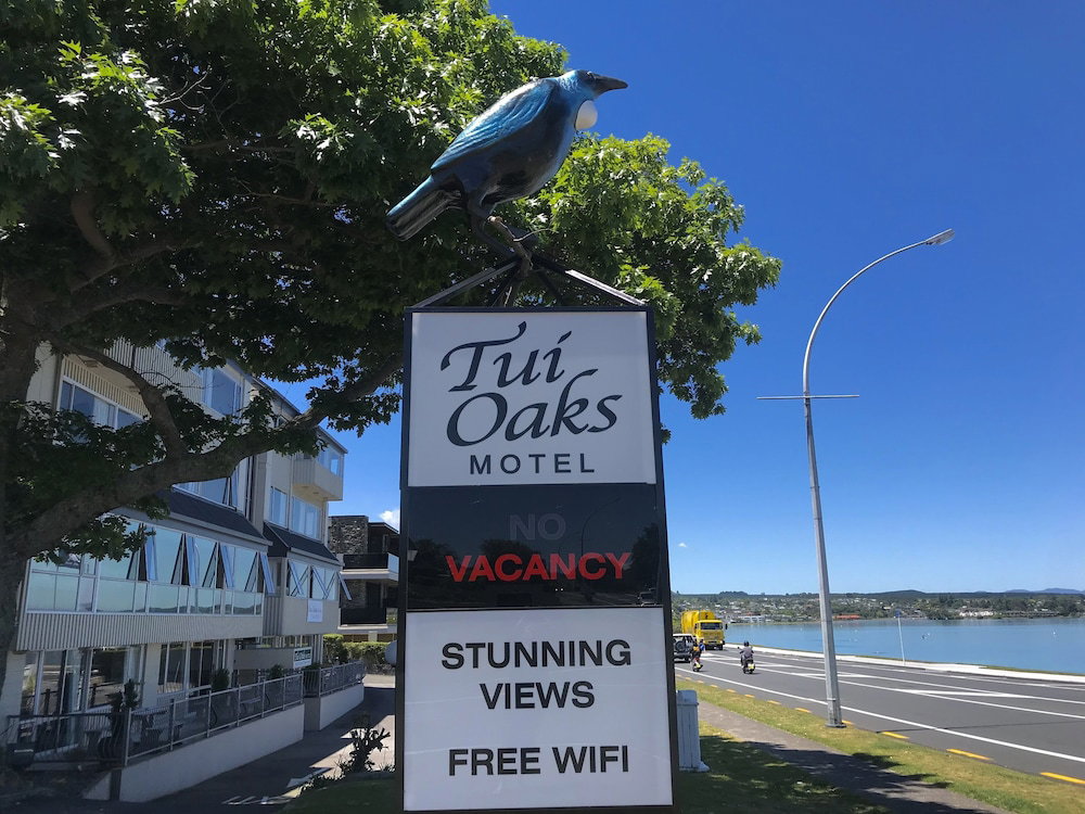 Hotel Tui Oaks Motel
