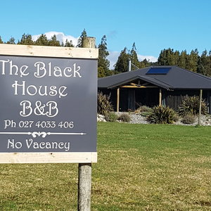 Hotel Blackhouse Guesthouse cazare Hokitika