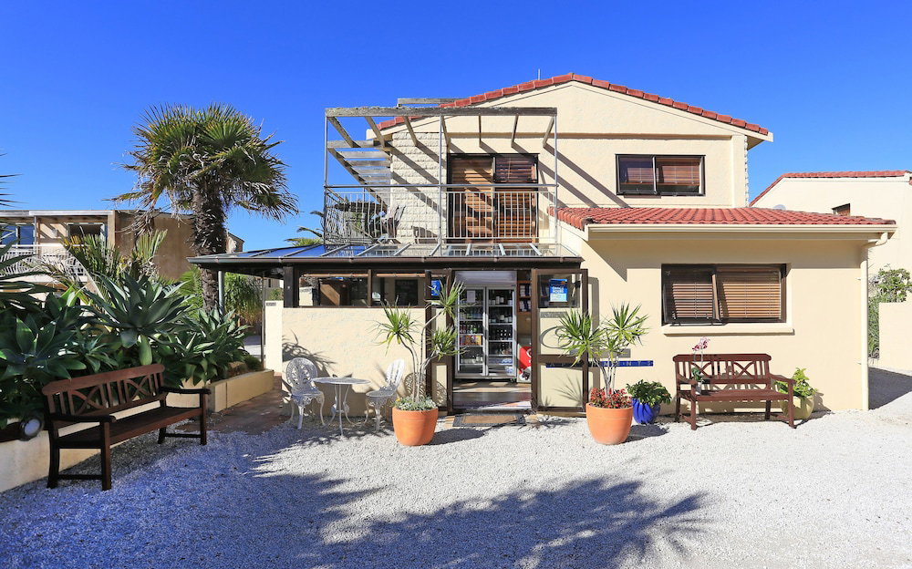 Hotel Onetangi Beach Apartments
