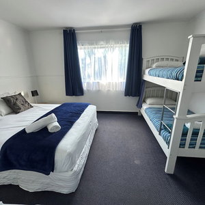 Hotel Happy Apple Backpackers cazare Motueka