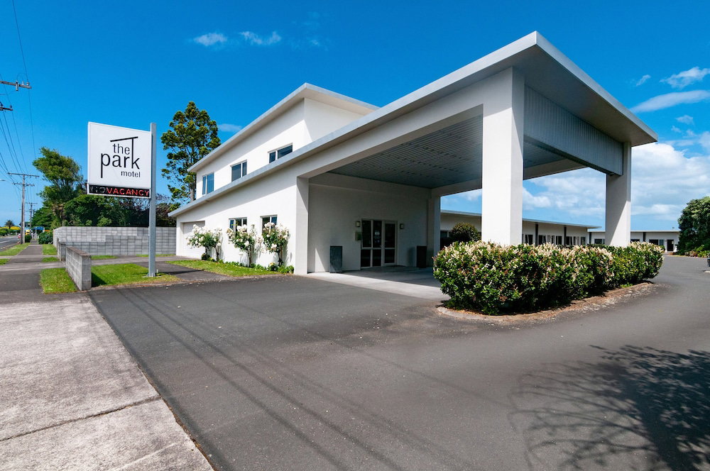 Hotel The Park Motel