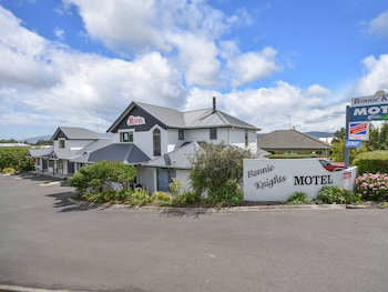 Hotel Bonnie Knights Motel