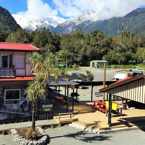 Hotel Chateau Backpacker & Motels cazare Waikowhai