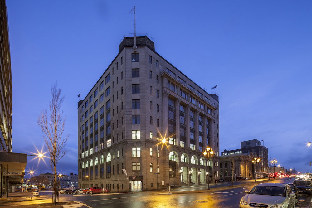 Hotel Distinction Dunedin Hotel