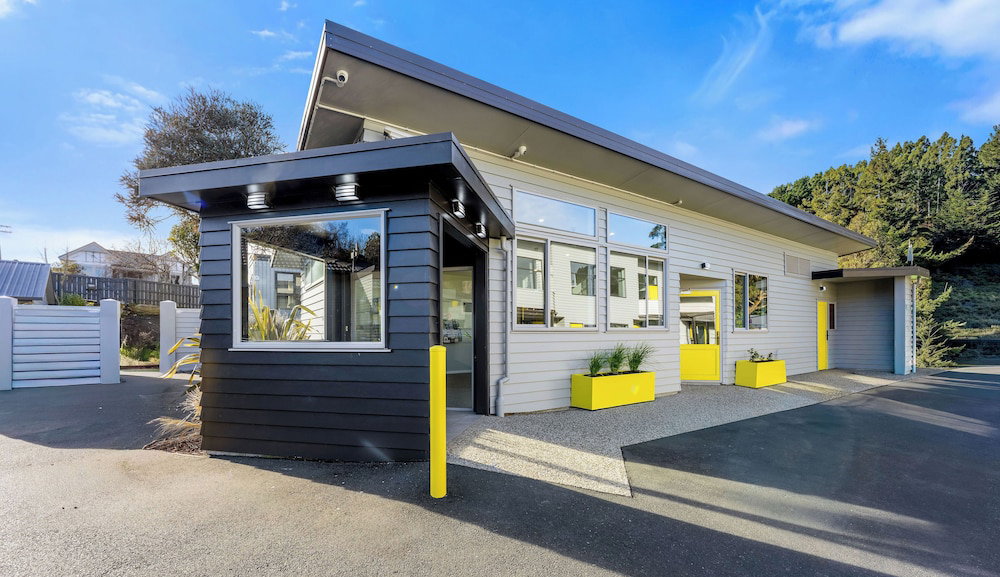 Hotel Myhub Holiday Park