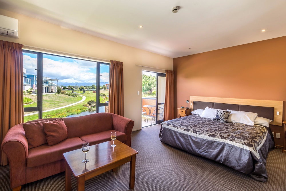 Hotel Waterfront Motels