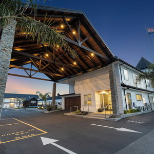Hotel Newina Rotorua cazare Ngongotaha