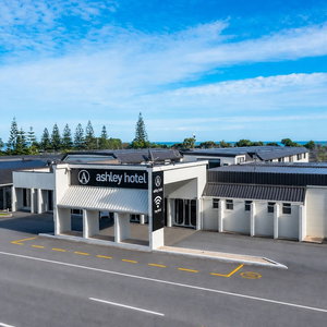 Hotel The Ashley Hotel cazare Karoro