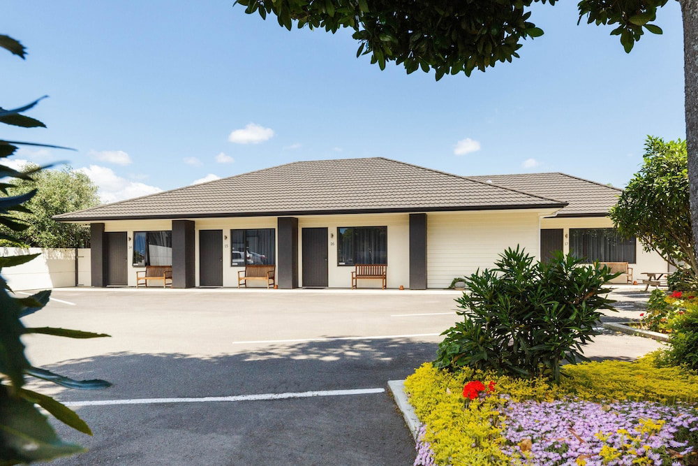 Hotel Kauri Court Motel And Apartments