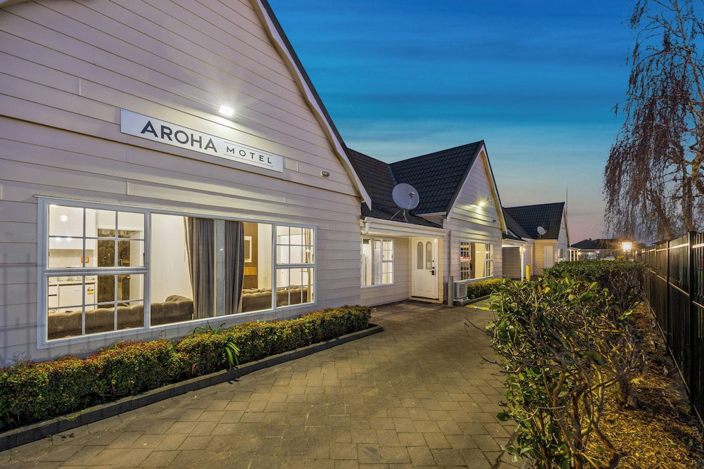 Hotel Aroha Motel