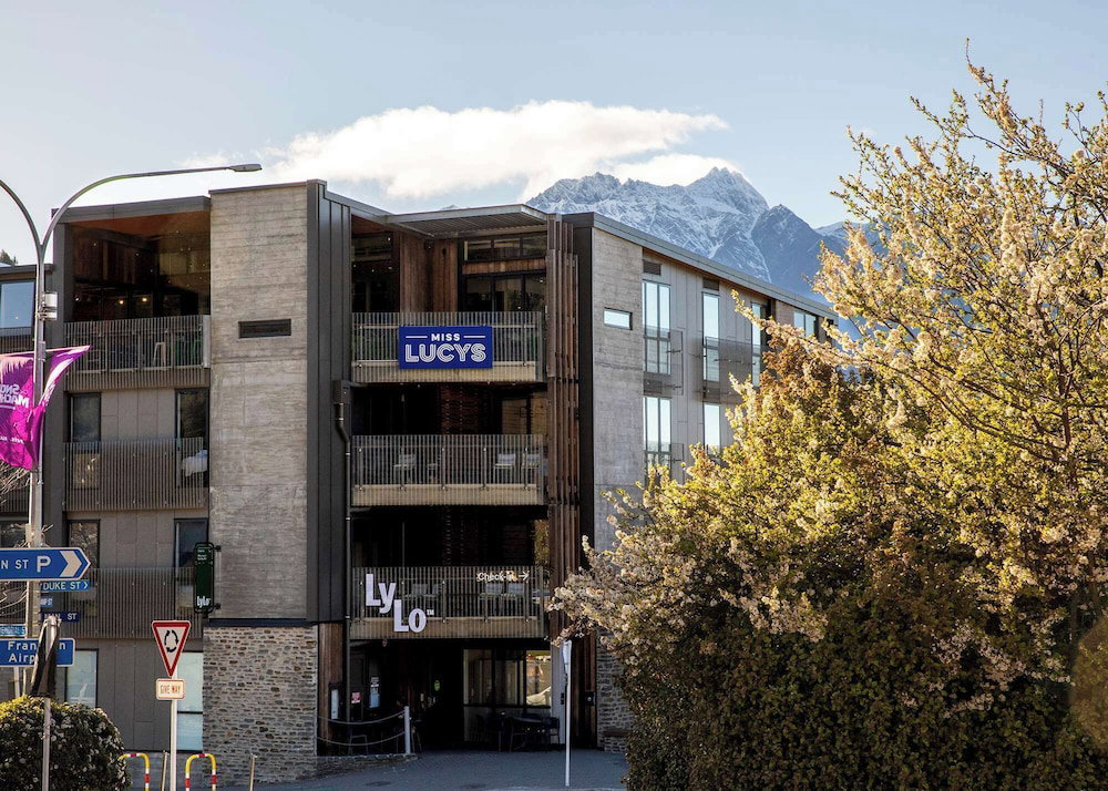 Hotel Lylo Queenstown