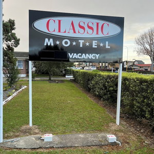 Hotel Classic Motel cazare Hamilton West