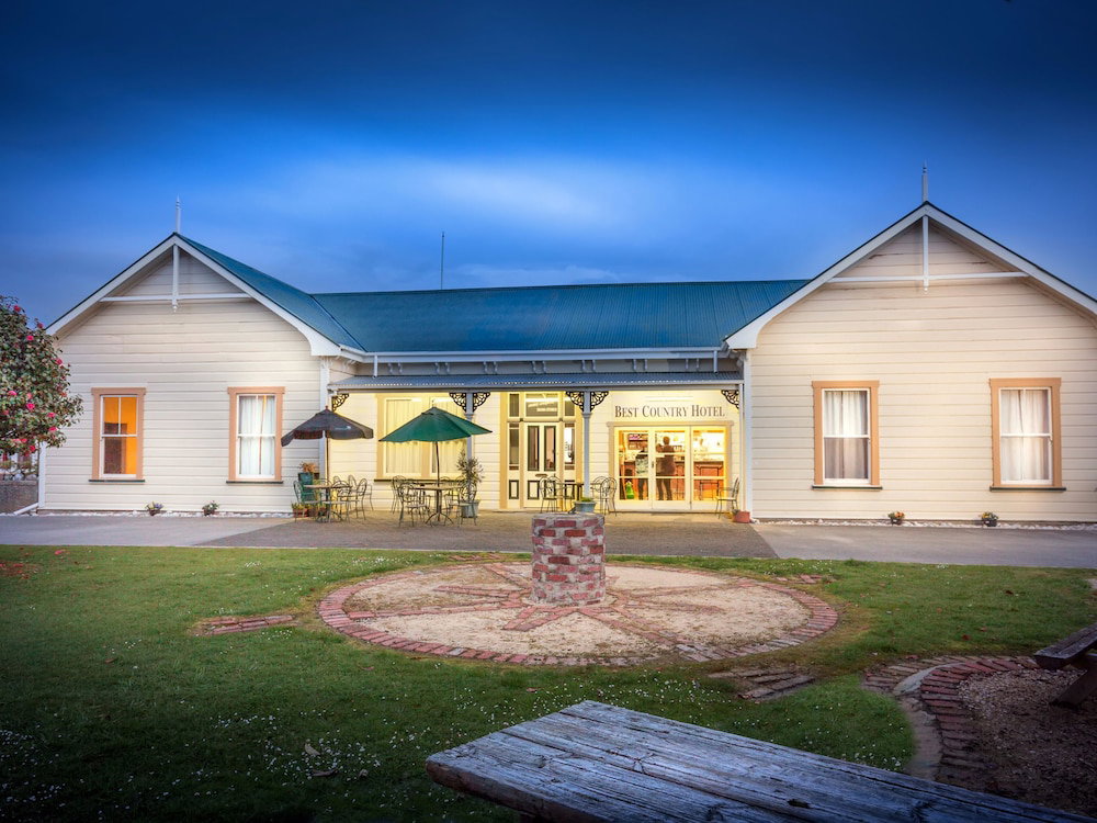 Hotel Karamea Hotel