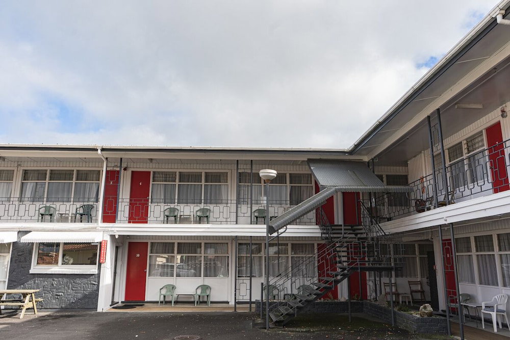 Hotel Mayfair Court Motel