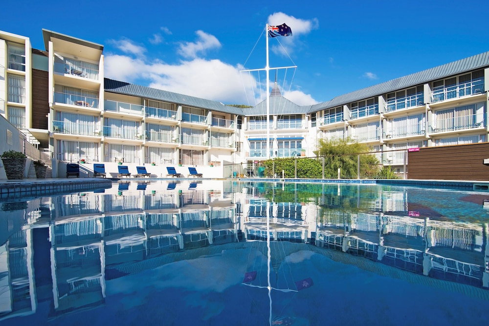 Hotel Edit Picton