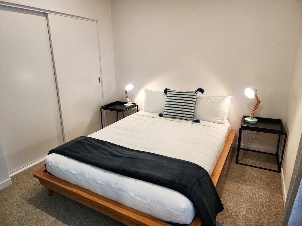 Hotel U Suites On Victoria