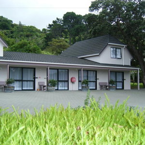 Hotel Camellia Court Motel cazare Alicetown