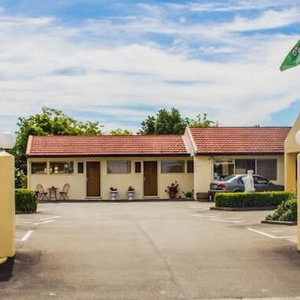 Hotel Bella Tuscany On Kennedy cazare Onekawa