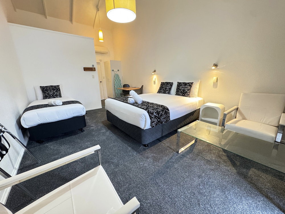 Hotel Chelmswood Motel Taupo