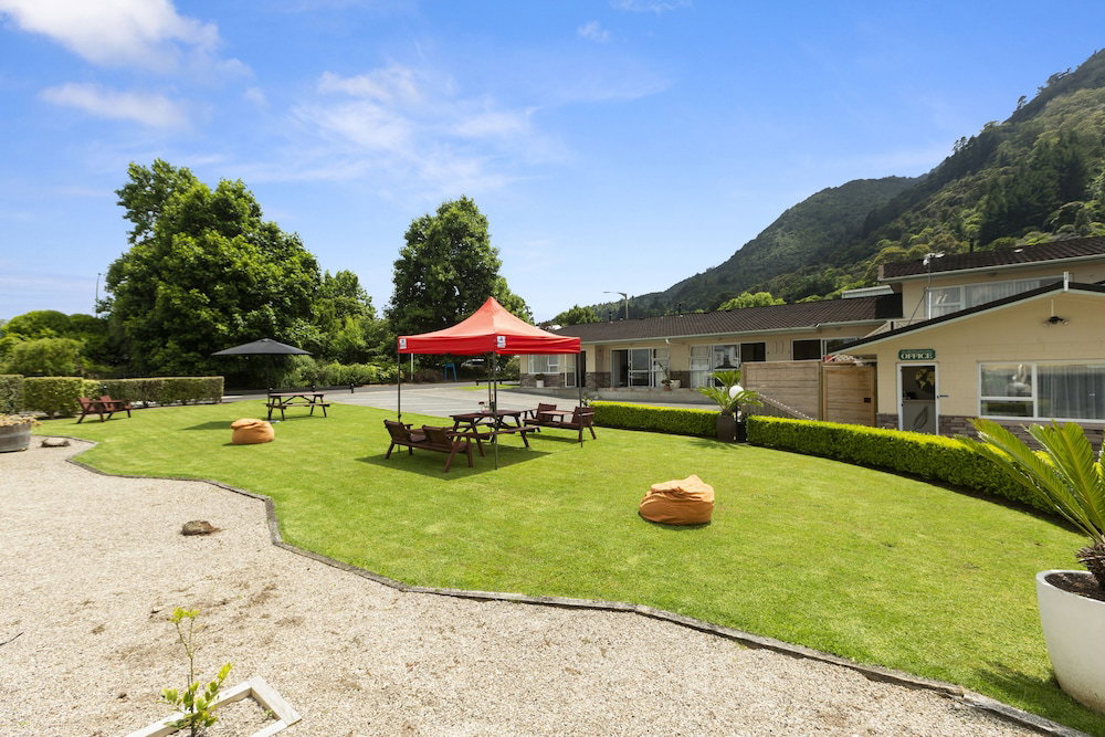 Hotel Te Aroha Motel