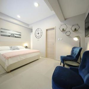 Hotel Teatro Verdi Accommodation cazare Zadar