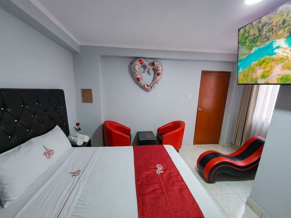 Hotel Hostal Paris 4