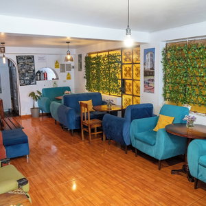 Hotel Natural Inn cazare Santiago