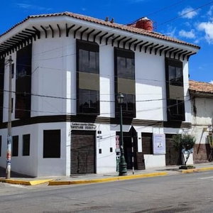Hotel Elsa Wasi Cusco cazare Santiago