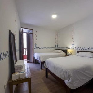 Hotel Casa Justina cazare Santiago
