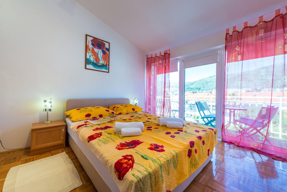 Hotel Angela Apartments