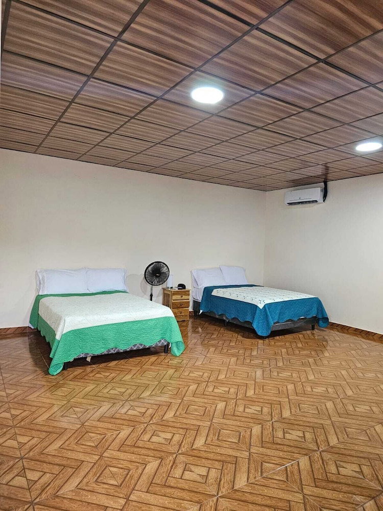 Hotel Pleasant Hostal Panama