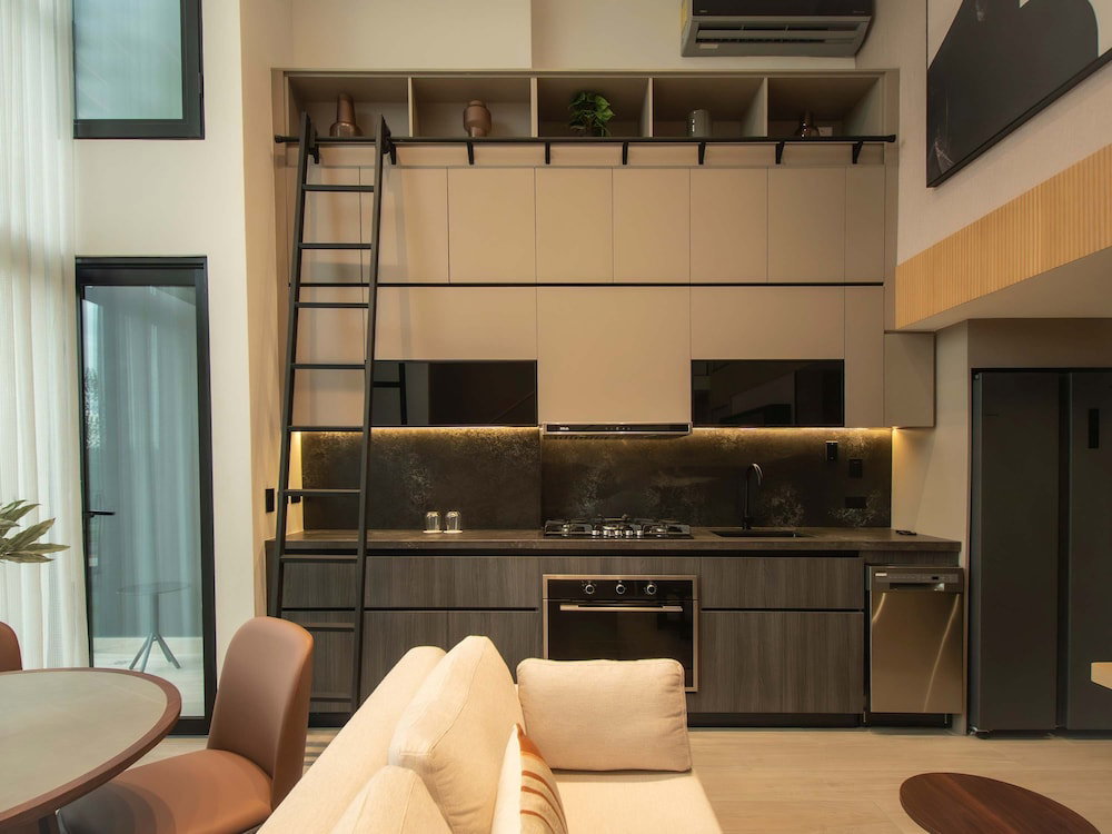 Apartment For 3 In Panama With Pool And Gym