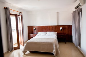 Hotel Hotel Acapulco cazare Calidonia